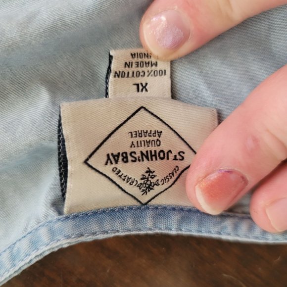 St. John's Bay Top, size xl, runs big - Picture 4 of 6